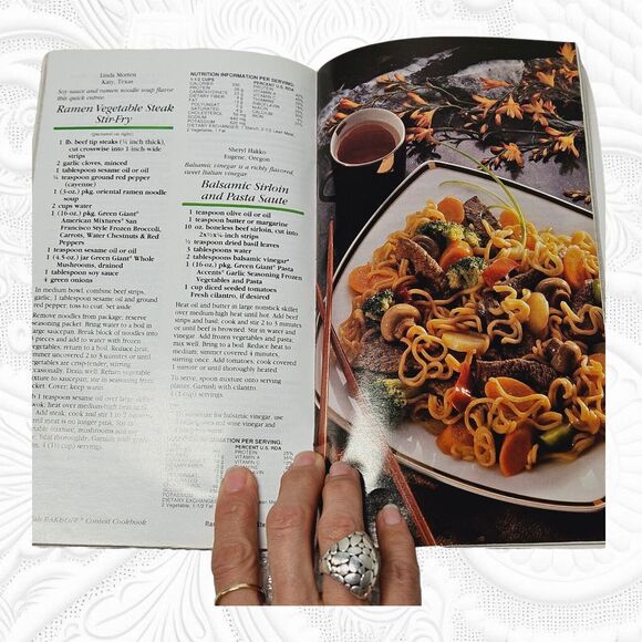 Bake-Off 36th Cooking & Baking Contest #157 3/94 - Pillsbury Classic Booklet - Picture 7 of 8